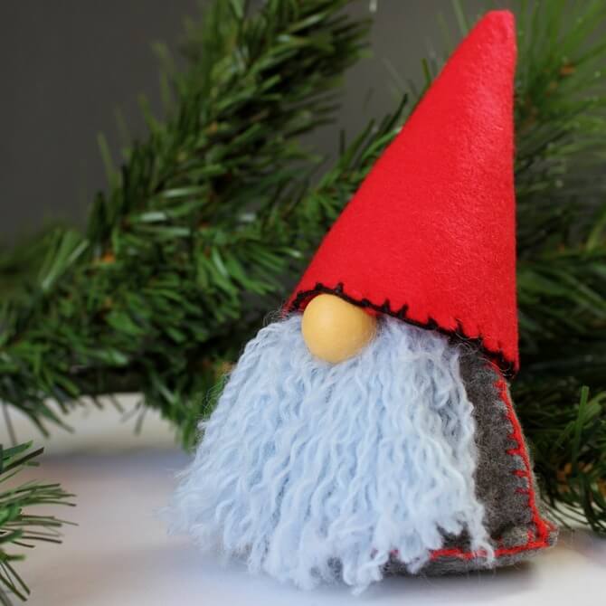 Гномик из фетра: новогодняя поделка Gnome 1