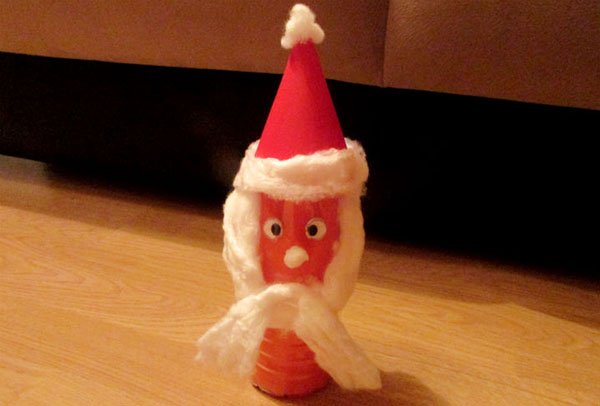 Дед Мороз из бутылки: интересная поделка для детей ded iz butilki 9