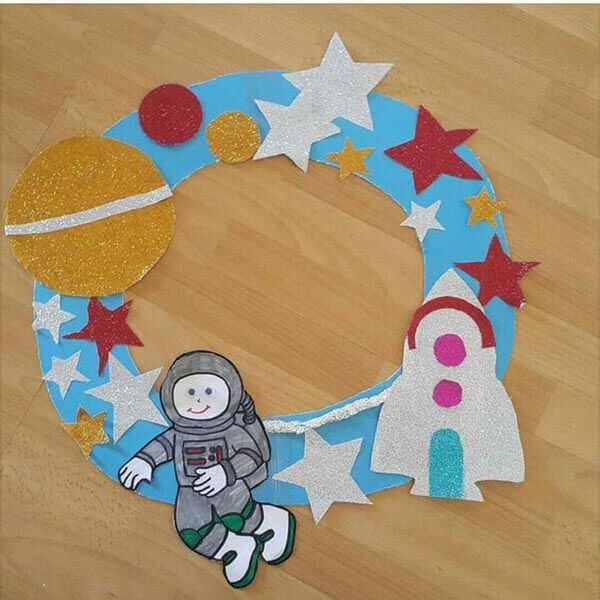 Интересные работы для школы и детского сада ко Дню космонавтики Поделки своими руками к дню космонавтики 41