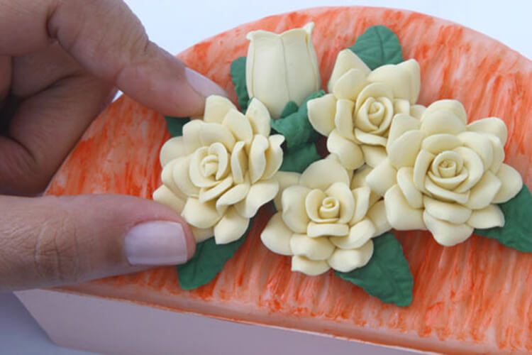 8 марта розы своими руками из разных материалов: мастер-классы с фото sdelat rozu svoimi rukami 115
